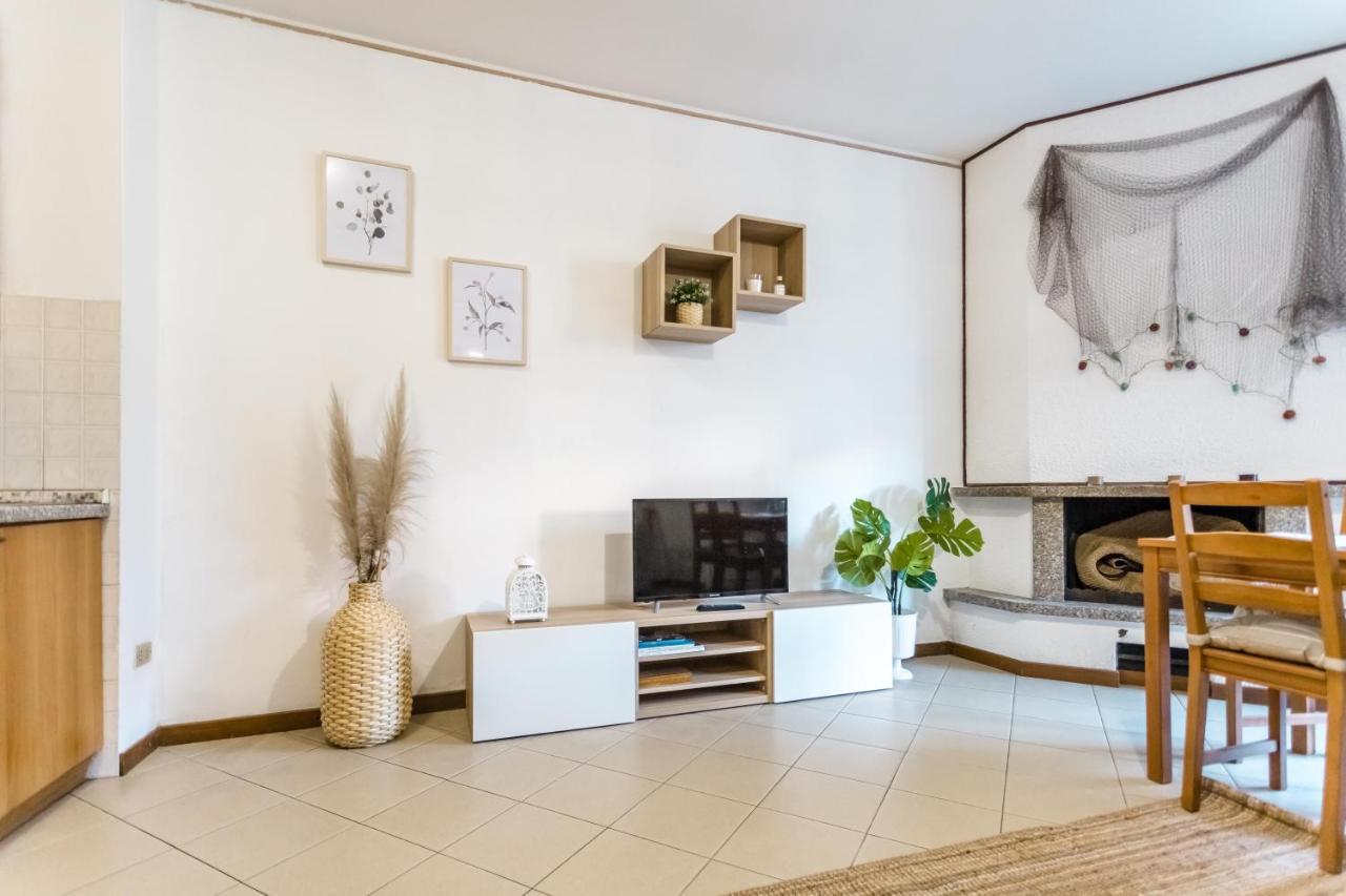 Lago Azzurro Apartment Varenna Dış mekan fotoğraf